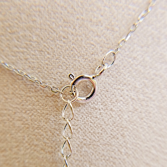 Sterling Silver Mother of Pearl Dainty Pendant Lock - Picture 5 of 12